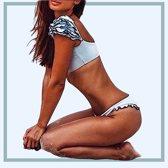 Layered Ruffled Shoulders Light Blue Bikini NWT - Picture 6 of 13